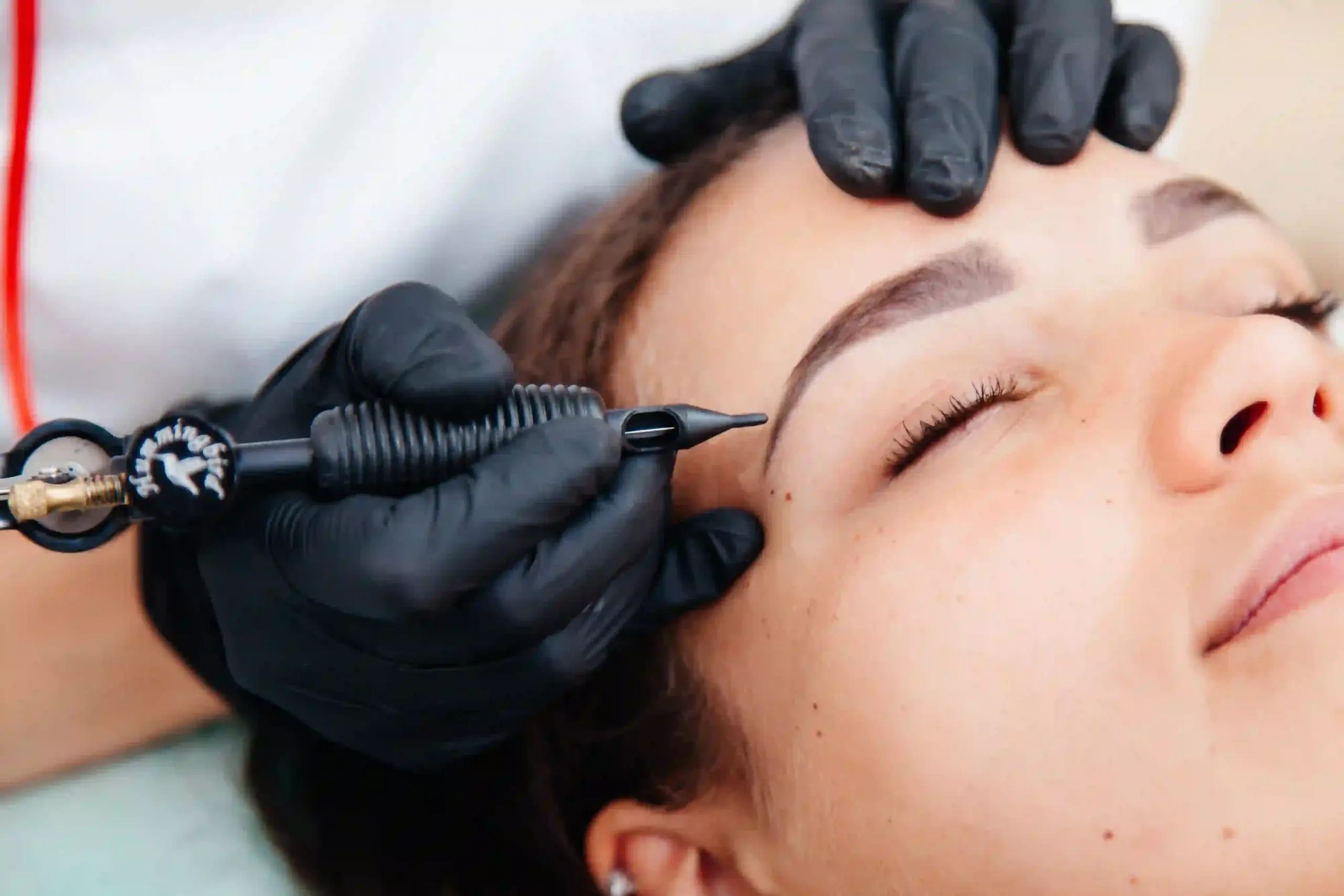 Browstyling mit Henna